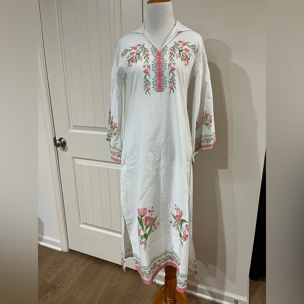 Victoria Dunn White Dress with Pink tulip Floral Accents